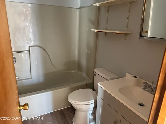 $127,000 | 732 Edgewood Road, Tobyhanna, PA 18466