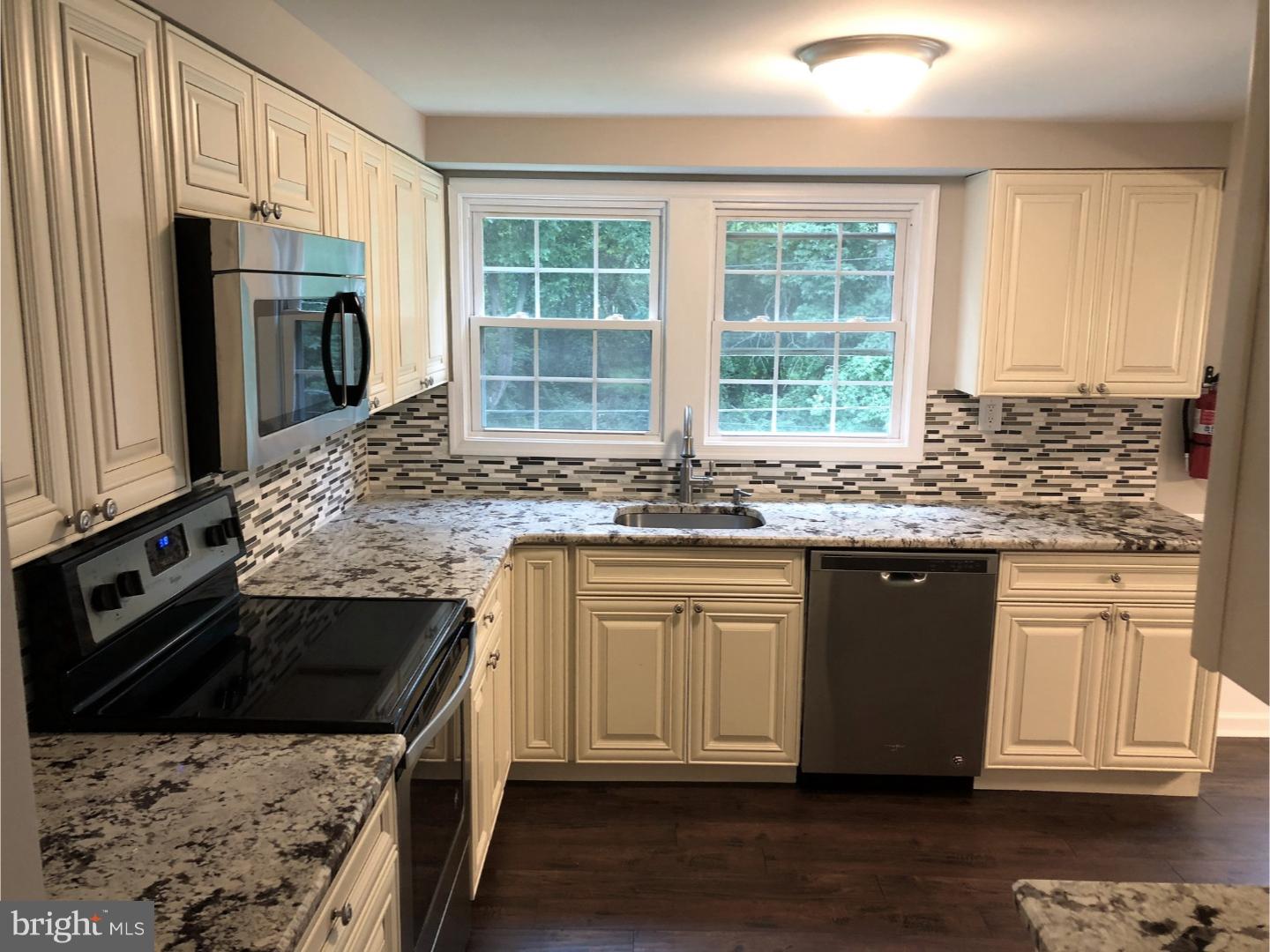 496 Charleston Road Willingboro, NJ 08046 - Photo 3 of 9 Gallery Image 3