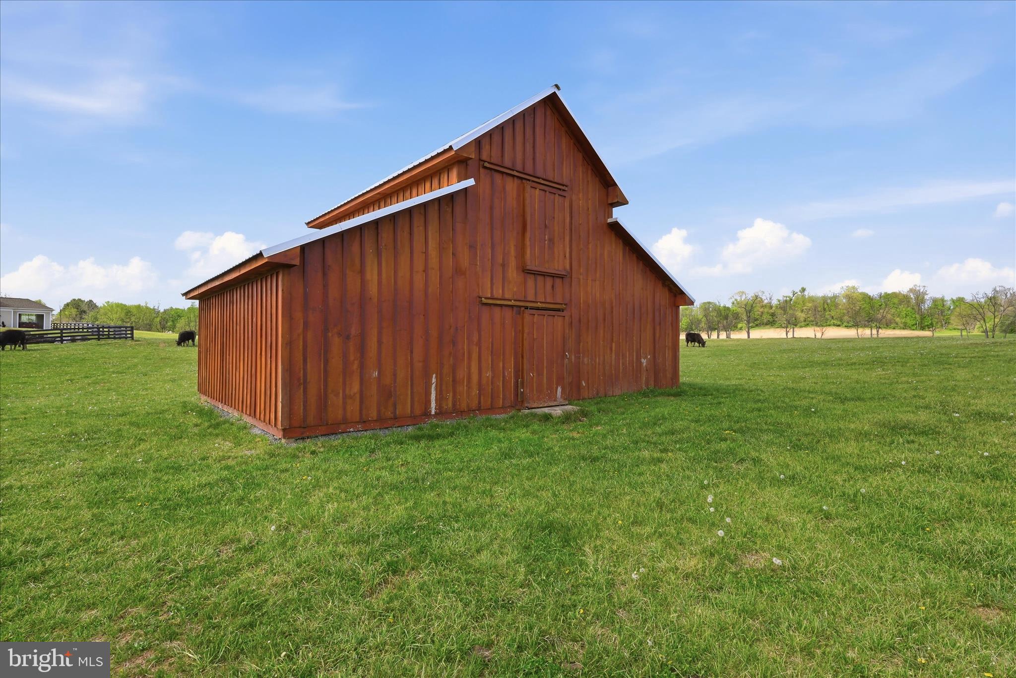 2230 Jones Road Winchester, VA 22602 - Photo 72 of 83 Barn