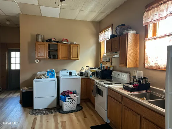 $150,000 | 57 Elm Street, Hoosick Falls, NY 12090