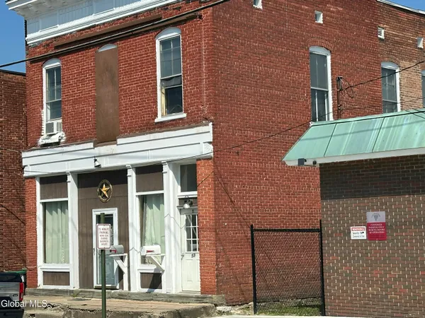 $150,000 | 57 Elm Street, Hoosick Falls, NY 12090