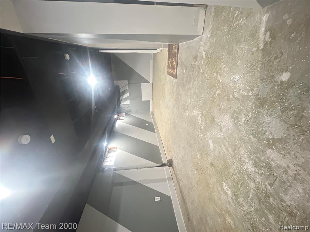 6352 Evergreen Road Detroit, MI 48228 - Photo 19 of 26 Gallery Image 19