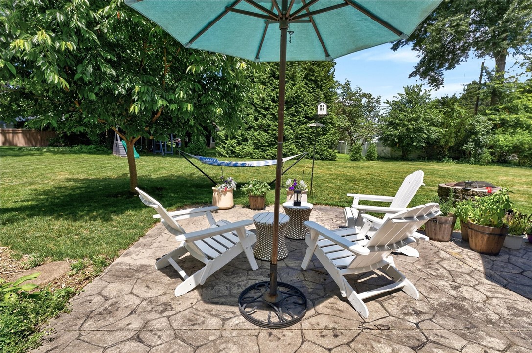 44 Charmwood Road Pittsford, NY 14534 - Photo 6 of 46