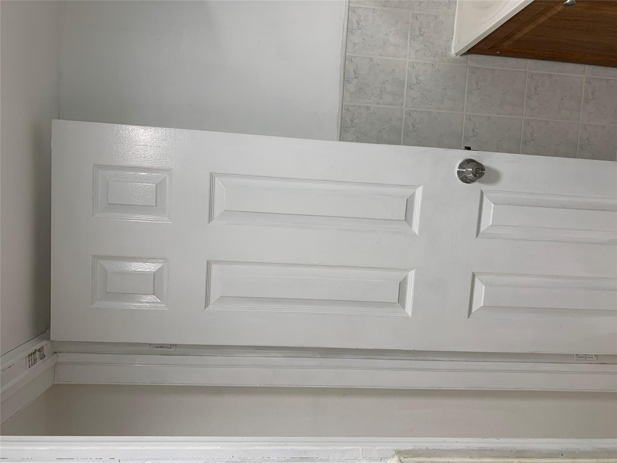 2263 Ryer Avenue Bronx, NY 10457 - Photo 34 of 49 View of interior details