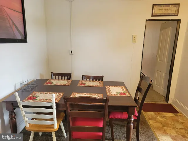 $1,150 | 835 West Marshall Street, Unit 6, Norristown, PA 19401