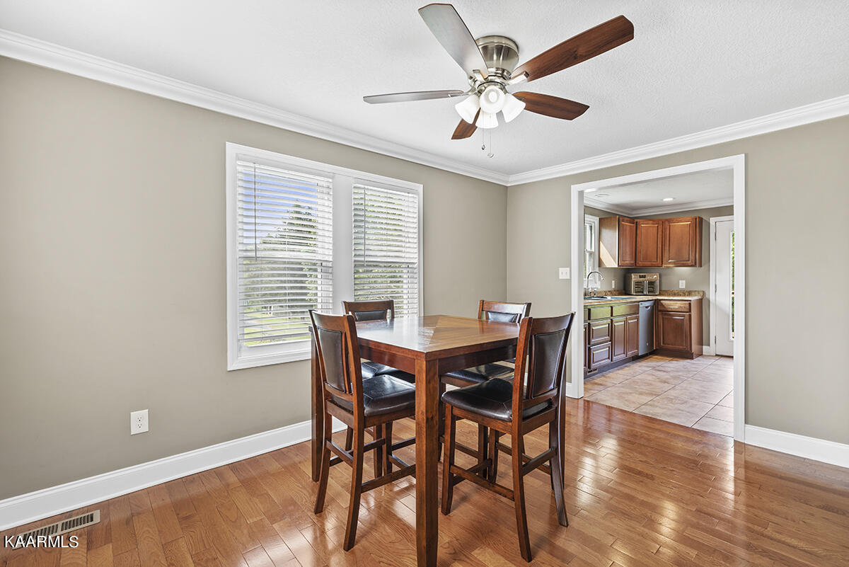 905 Offutt Road Clinton, TN 37716 - Photo 7 of 26 Offt905 (16)
