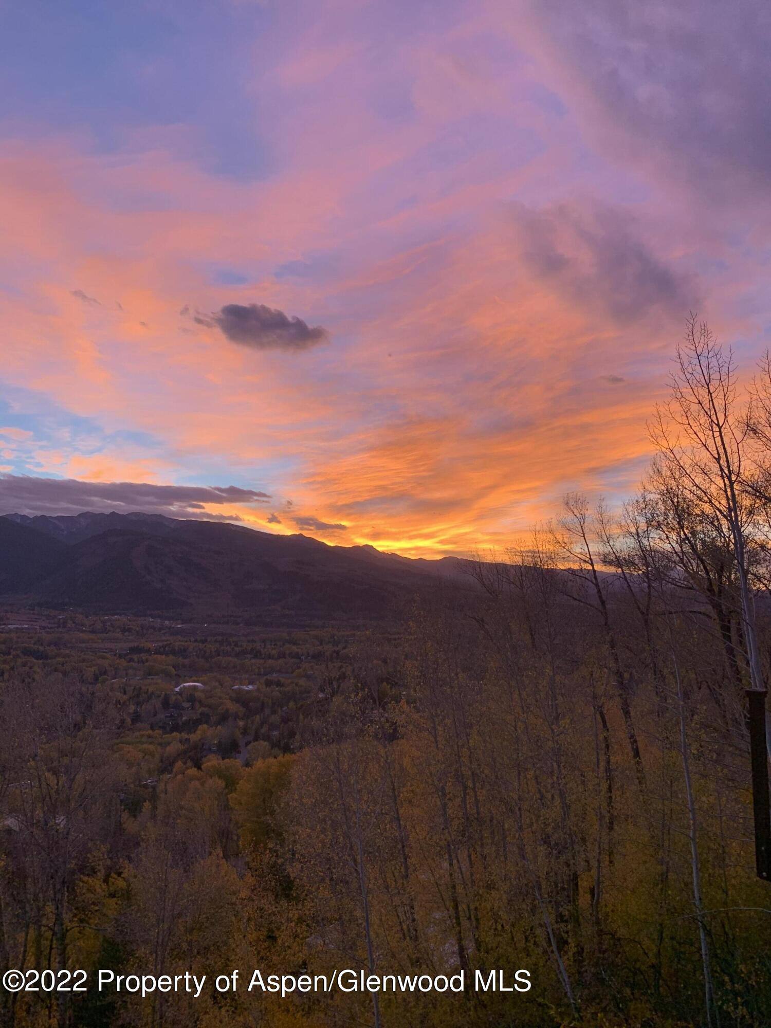 346 East Reds Road Aspen, CO 81612 - Photo 39 of 41 a view of an ocean and mountain