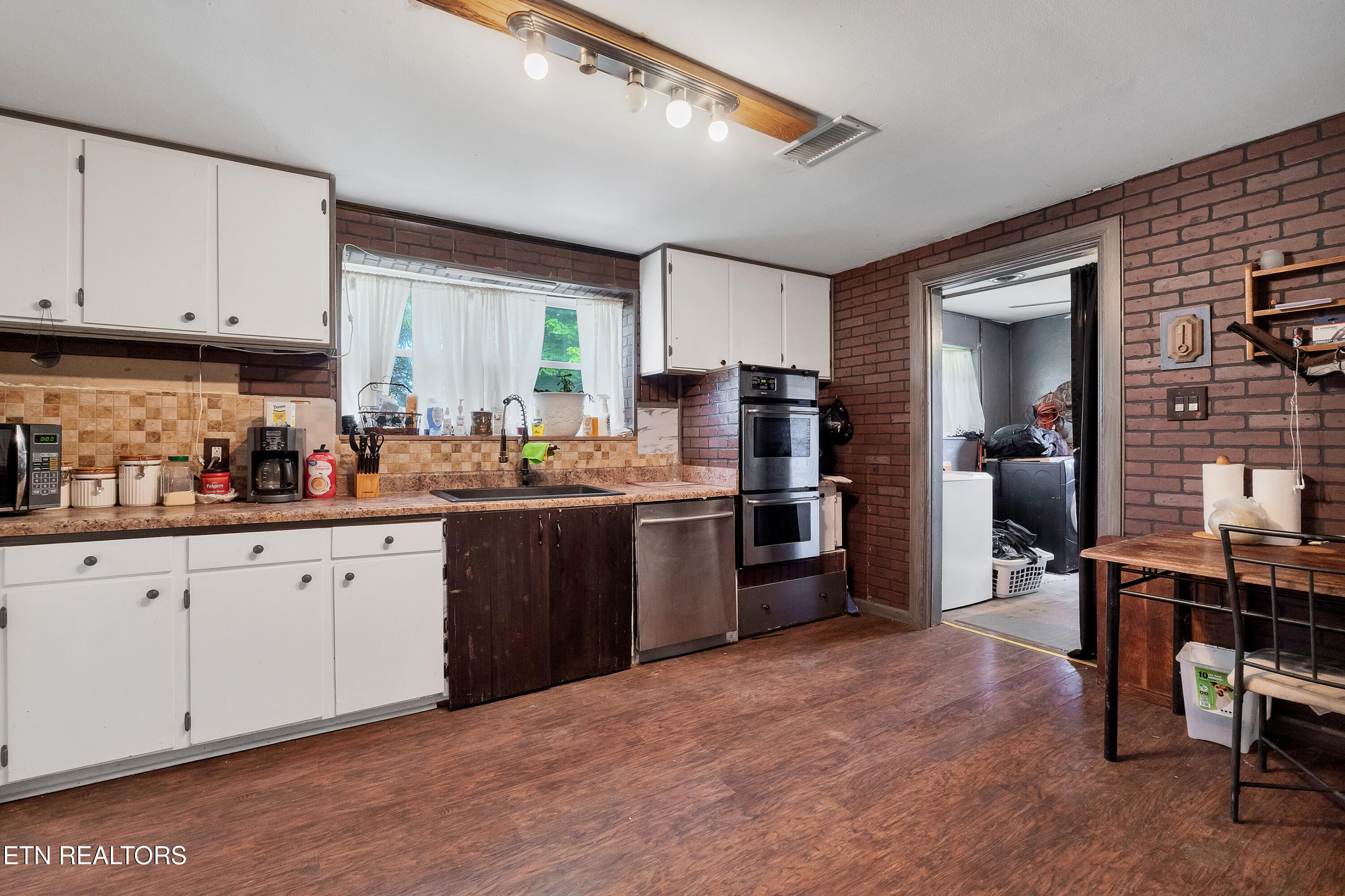 115 Old Athens Road Madisonville, TN 37354 - Photo 14 of 27 kitchen