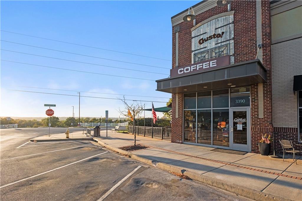 447 Southwest Longview Boulevard Lee's Summit, MO 64081 - Photo 32 of 40