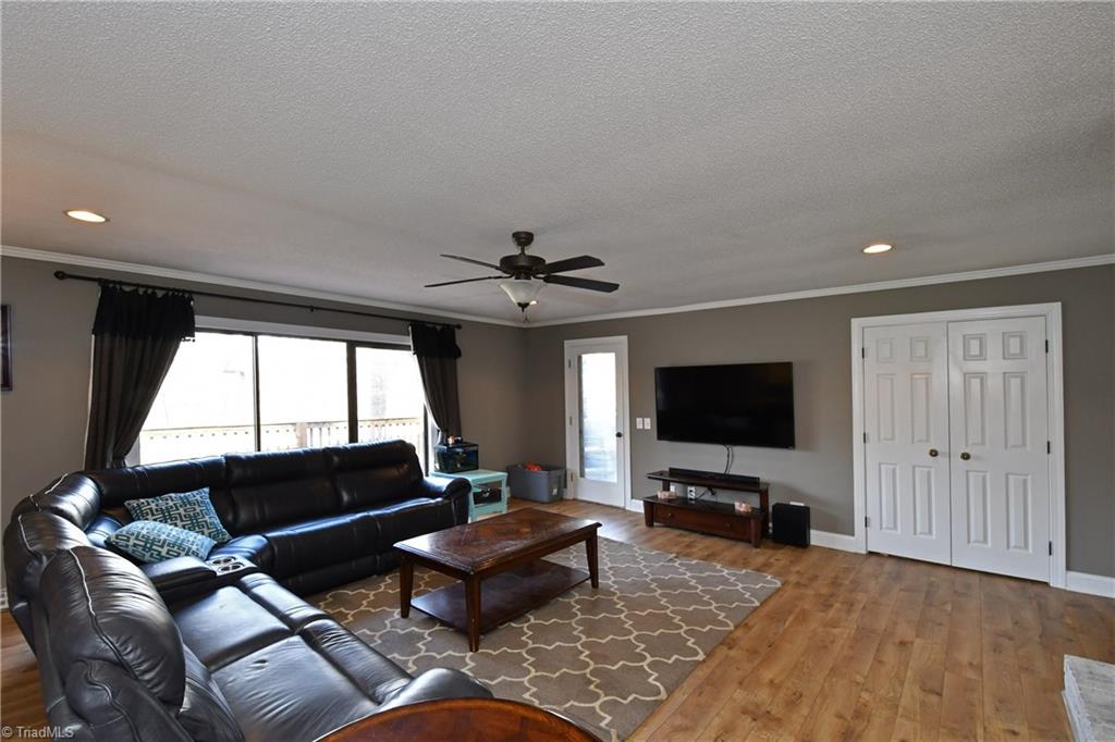 165 Raintree Road Advance, NC 27006 - Photo 5 of 25 Gallery Image 5