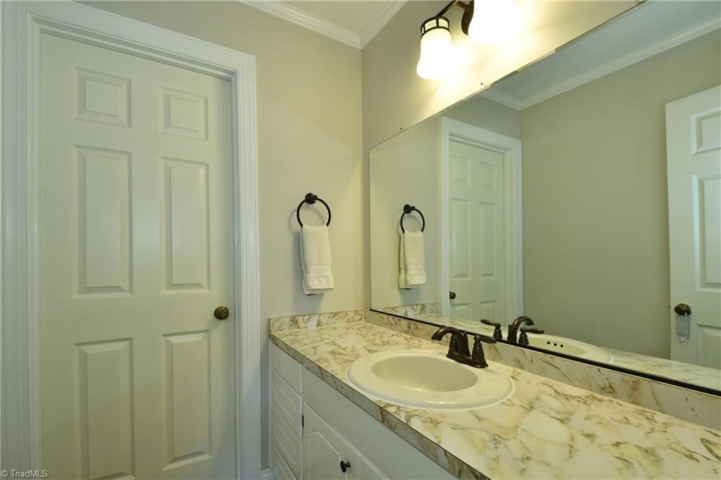 165 Raintree Road Advance, NC 27006 - Photo 10 of 25 Gallery Image 10