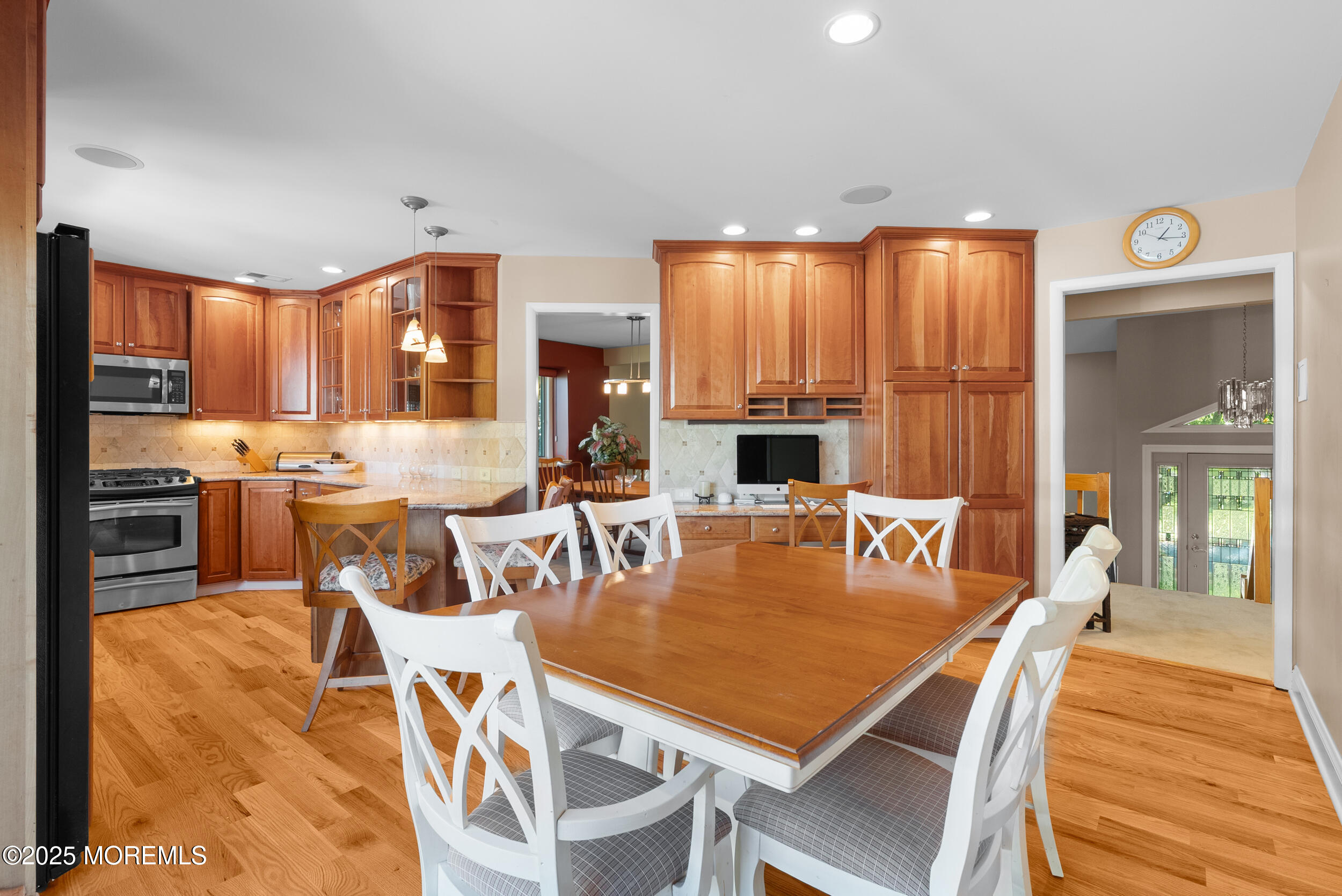 10 Oak Tree Lane Asbury Park, NJ 07712 - Photo 11 of 36 027