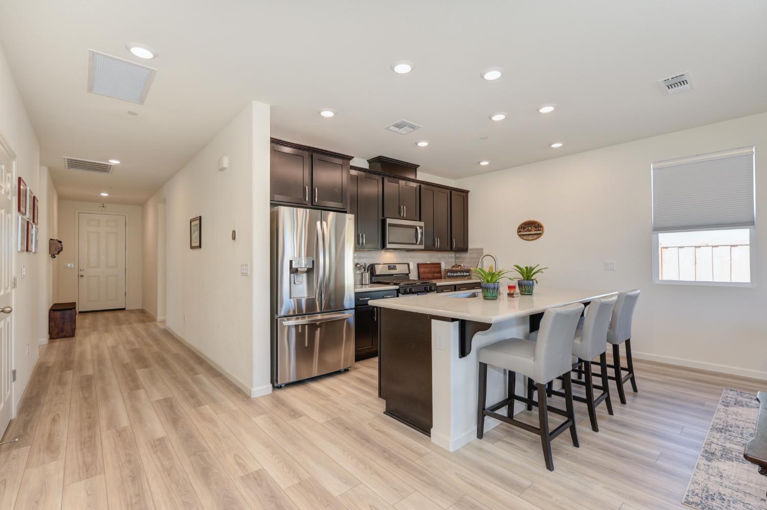 5140 Castleton Way Roseville, CA 95747 - Photo 11 of 29