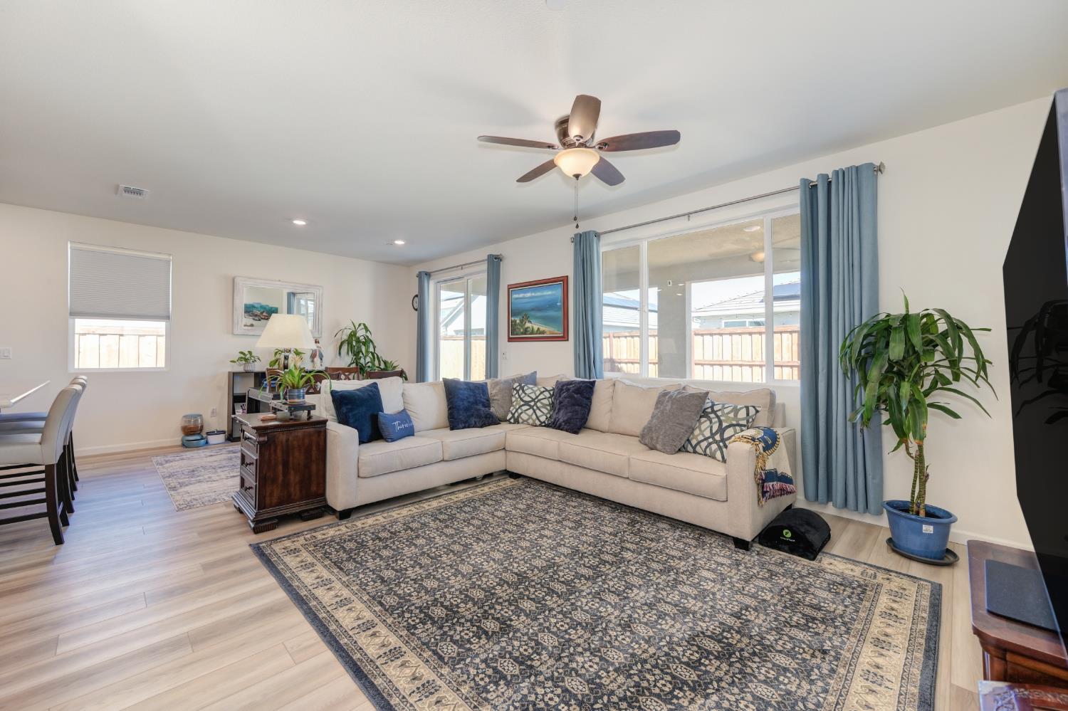 5140 Castleton Way Roseville, CA 95747 - Photo 20 of 29