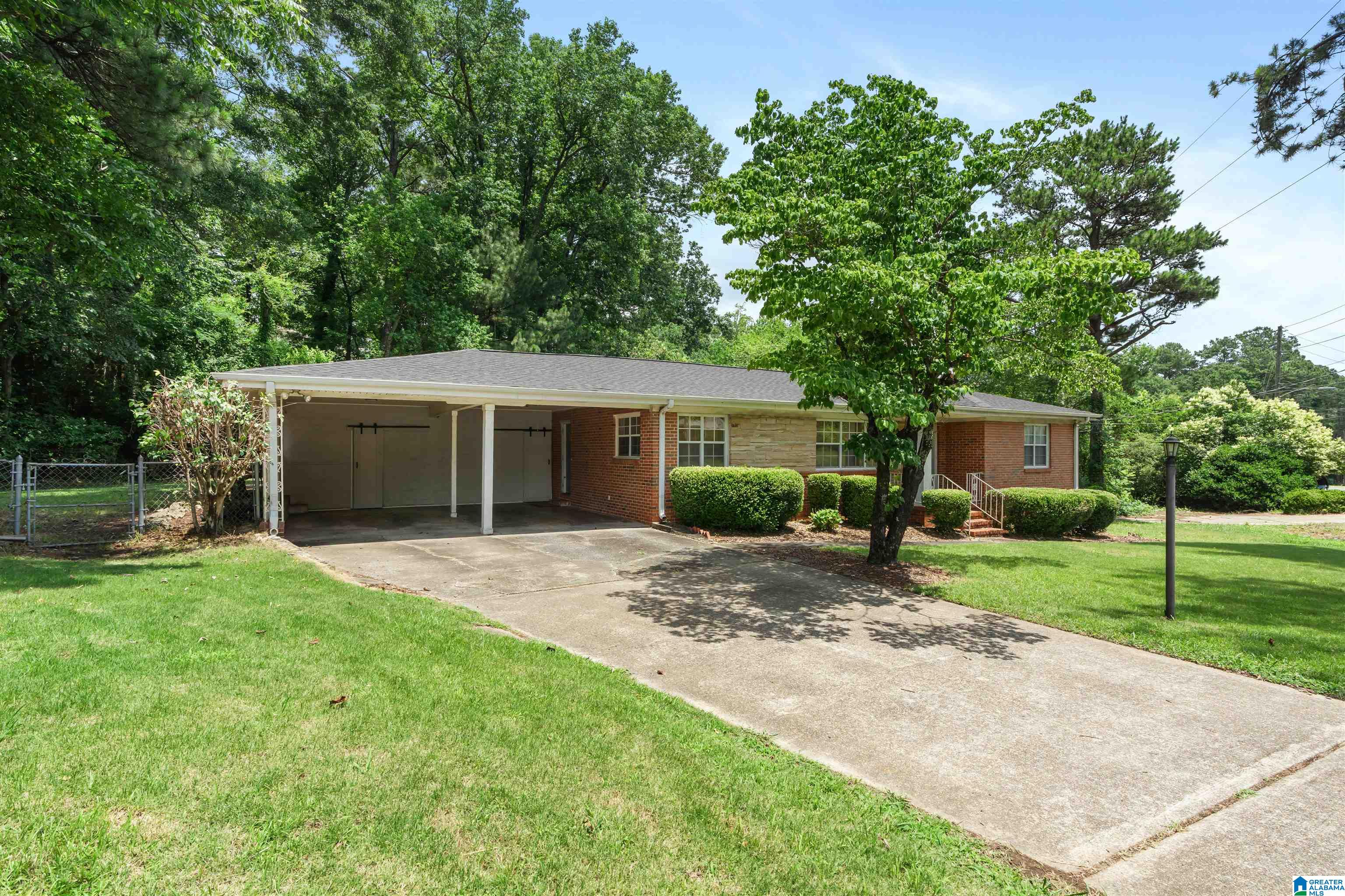 1154 Montclair Road Birmingham, AL 35213 - Photo 2 of 36