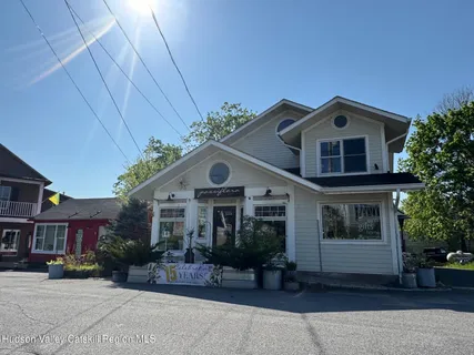 $600,000 | 2638 Highway 23, Hillsdale, NY 12529