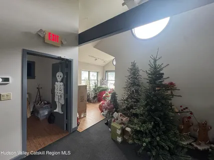 $600,000 | 2638 Highway 23, Hillsdale, NY 12529