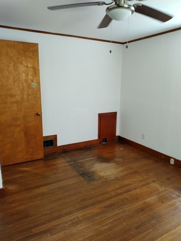 116 County Road Southampton, MA 01073 - Photo 16 of 18 a view of an empty room
