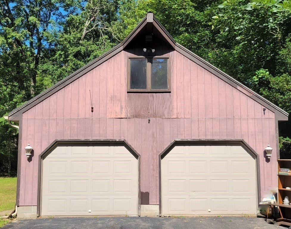 116 County Road Southampton, MA 01073 - Photo 5 of 18 a view of a garage