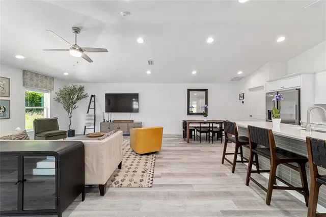 $2,300 | 4400 Northwest 74th Terrace, Ocala, FL 34482