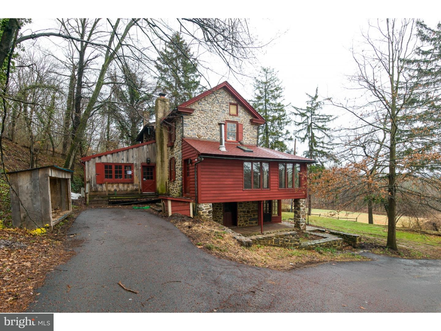 600 Pine Swamp Road Elverson, PA 19520 - Photo 4 of 25 Gallery Image 4