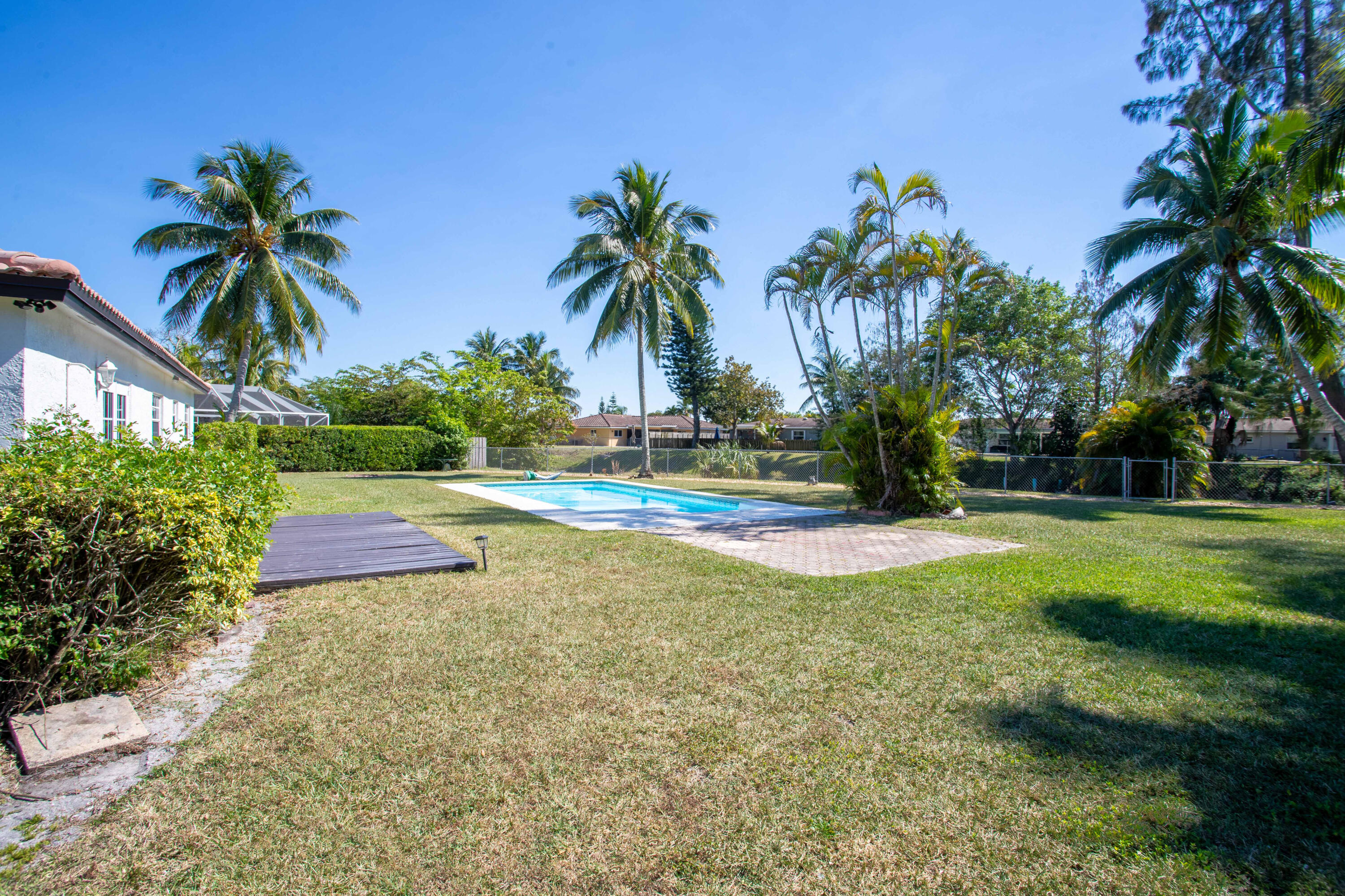 4696 Avalon Street Boca Raton, FL 33428 - Photo 29 of 35 IMG_3685-HDR