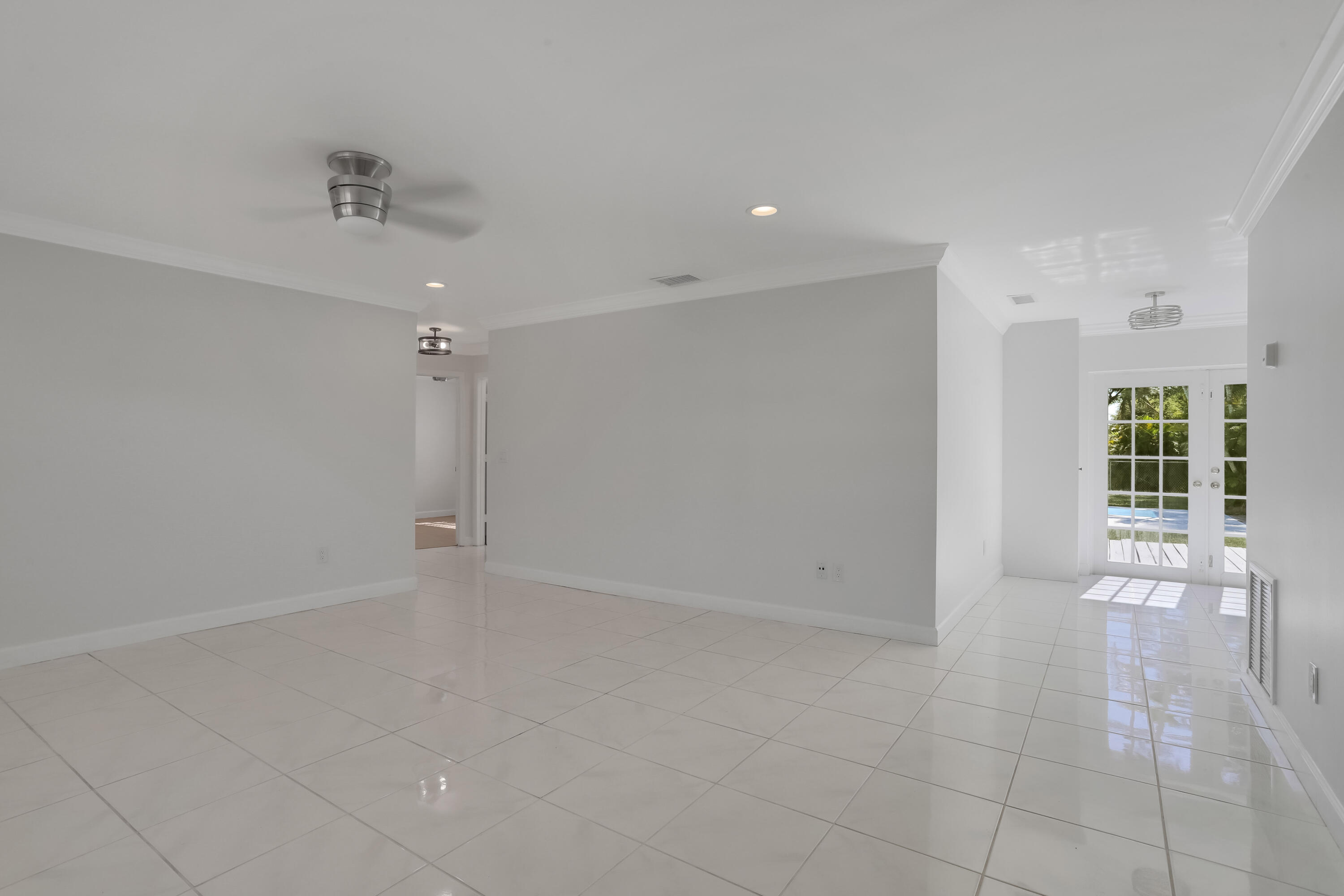 4696 Avalon Street Boca Raton, FL 33428 - Photo 5 of 35 IMG_3590