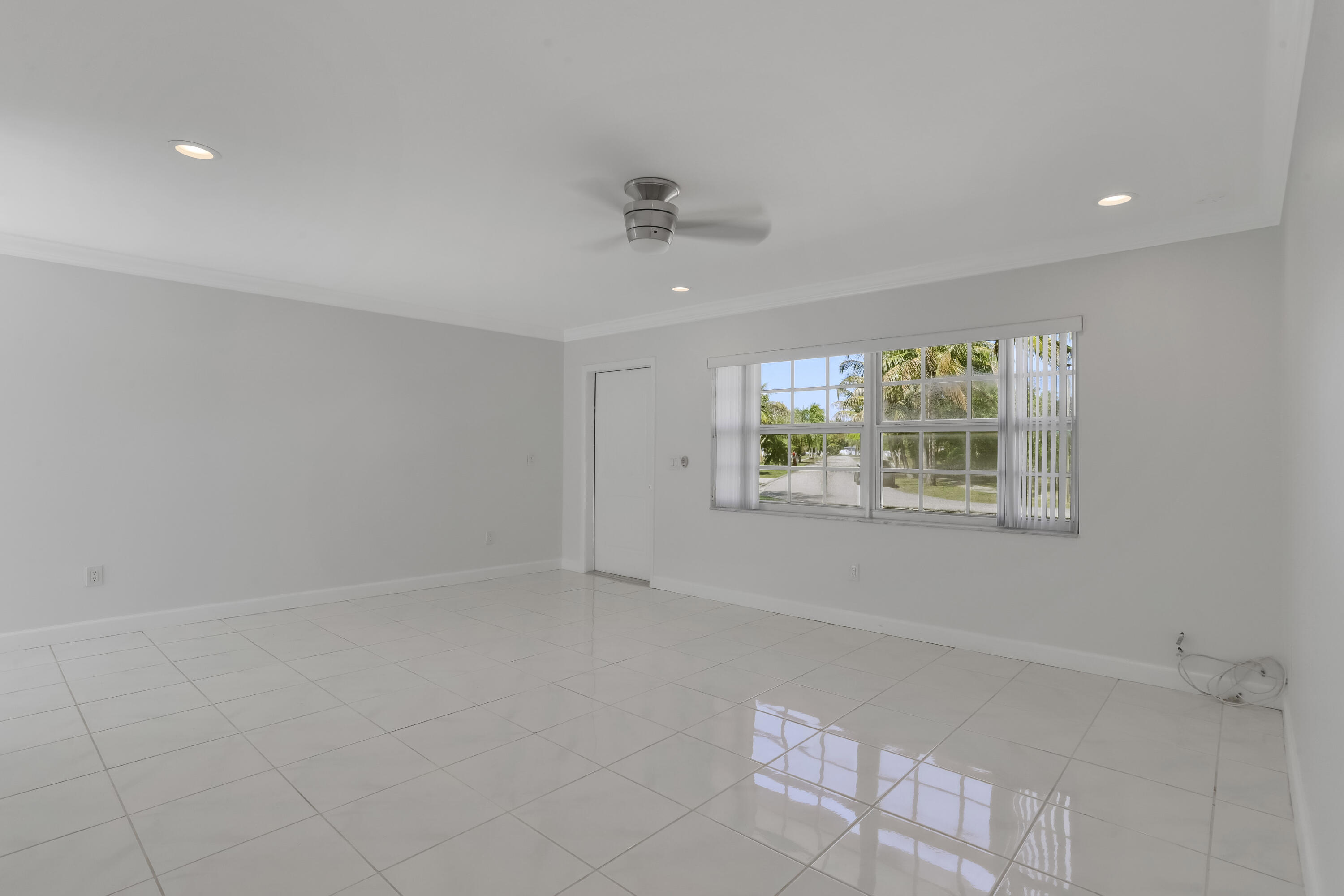 4696 Avalon Street Boca Raton, FL 33428 - Photo 7 of 35 IMG_3600