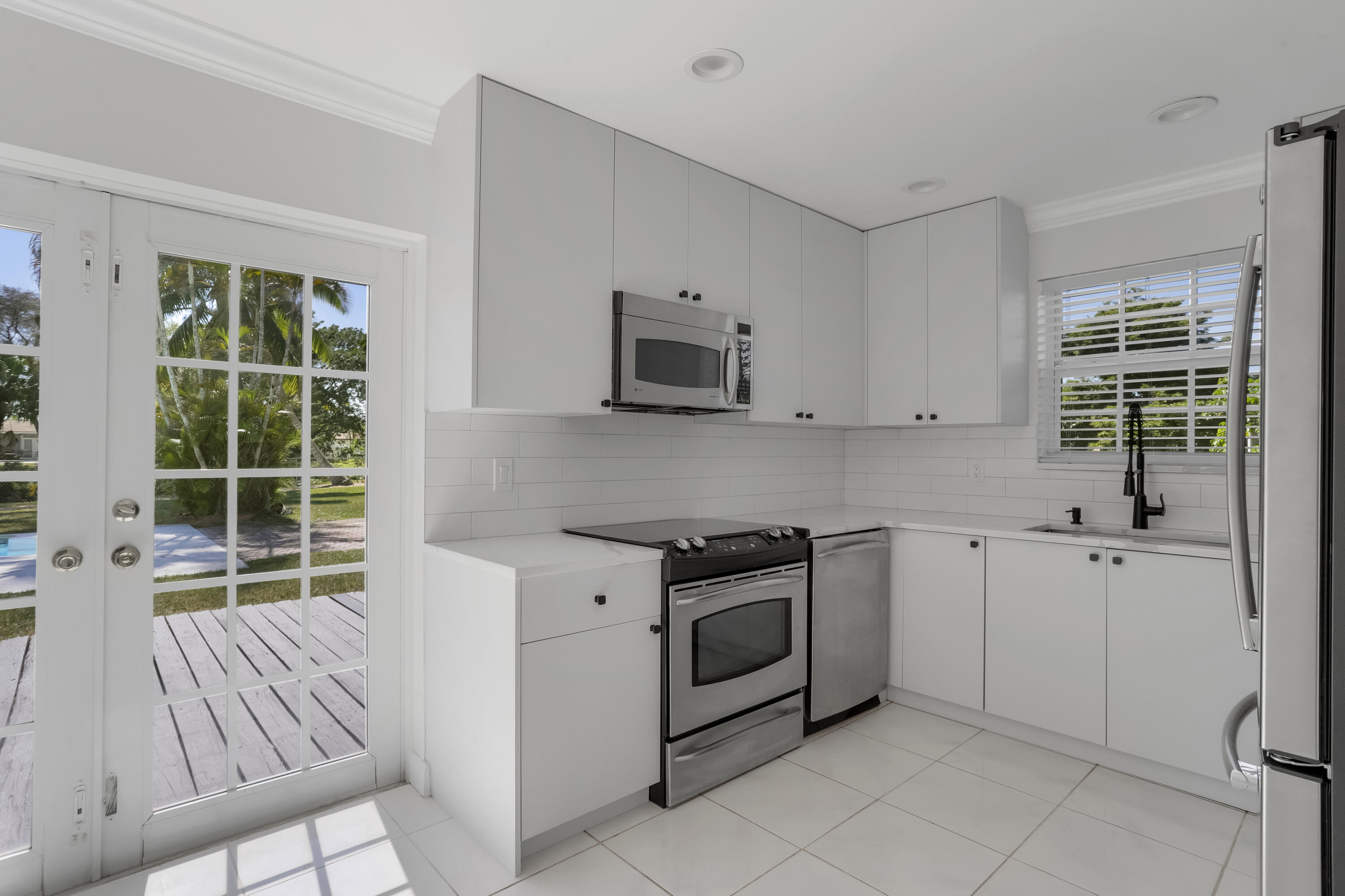 4696 Avalon Street Boca Raton, FL 33428 - Photo 10 of 35 IMG_3615