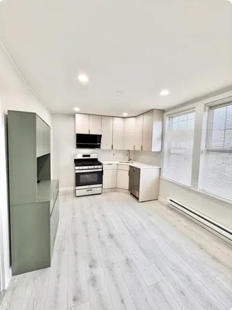 $5,950 | 739 Parker Street, Unit 3, Boston, MA 02120