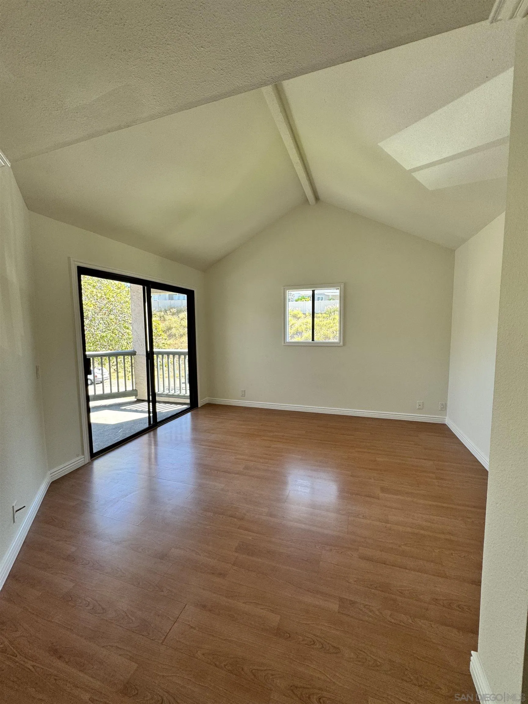 3015 Brookpine Court Spring Valley, CA 91978 - Photo 12 of 20 Gallery Image 12