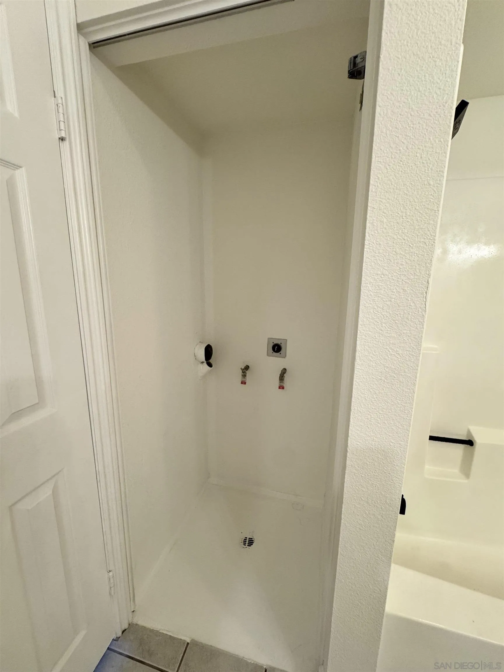 3015 Brookpine Court Spring Valley, CA 91978 - Photo 13 of 20 Gallery Image 13