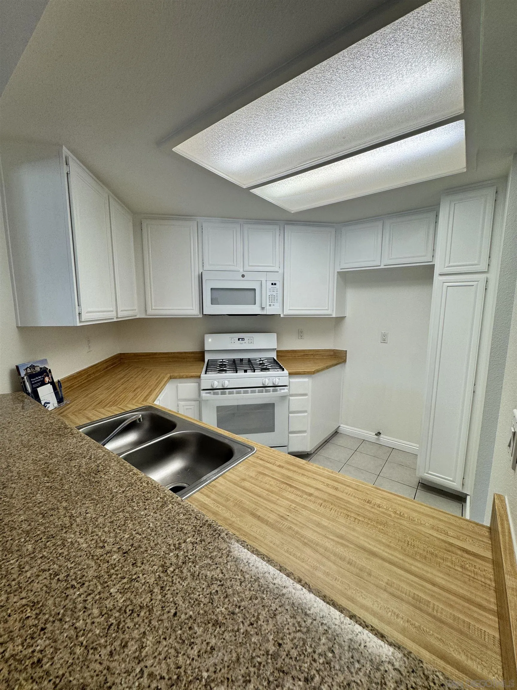3015 Brookpine Court Spring Valley, CA 91978 - Photo 16 of 20 Gallery Image 16