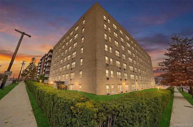 a view of a large building