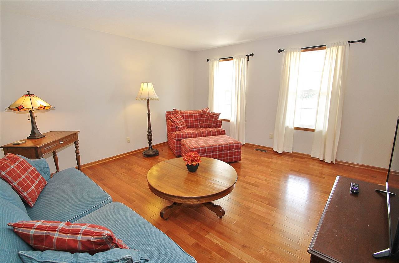 10979 Chicory Ridge Way Roscoe, IL 61073 - Photo 2 of 25 Gallery Image 2
