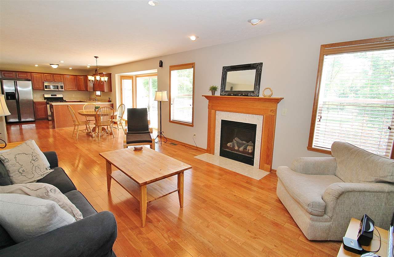 10979 Chicory Ridge Way Roscoe, IL 61073 - Photo 9 of 25 Gallery Image 9