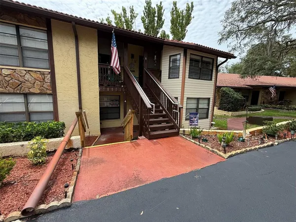 $99,900 | 8621 Shadblow Court, Unit 4, Port Richey, FL 34668