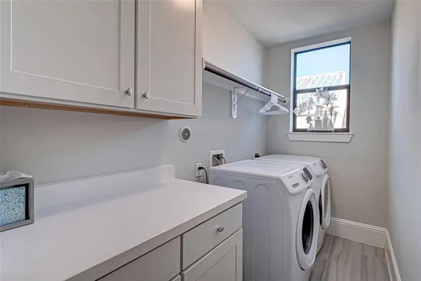 $3,750 | 1256 North Post Oak Road, Houston, TX 77055