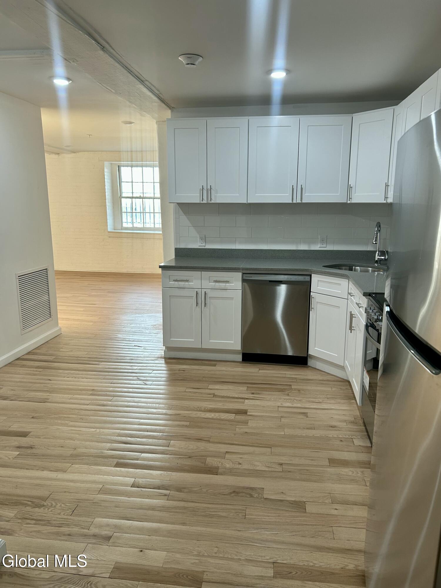 155 River Street, Unit BB Troy, NY 12180 - Photo 7 of 20 BB