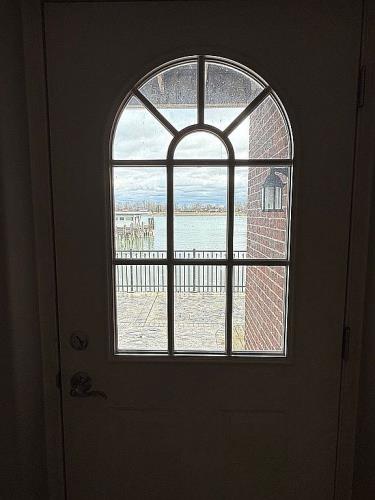 2727 Riverside Drive, Unit 15 Trenton, MI 48183 - Photo 39 of 44