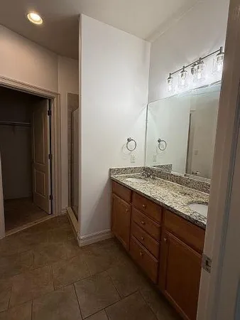 $420,000 | 2727 Riverside Drive, Unit 15, Trenton, MI 48183