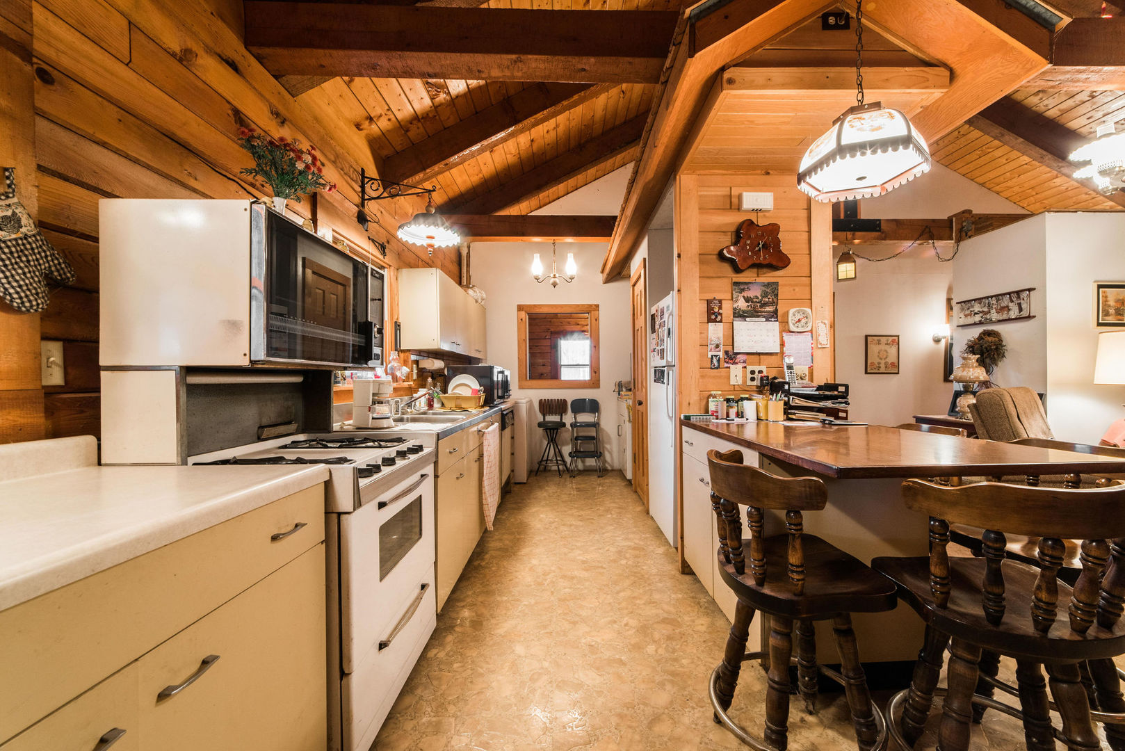 420 Mt Hunger Road Sycamore, IL 60178 - Photo 12 of 43
