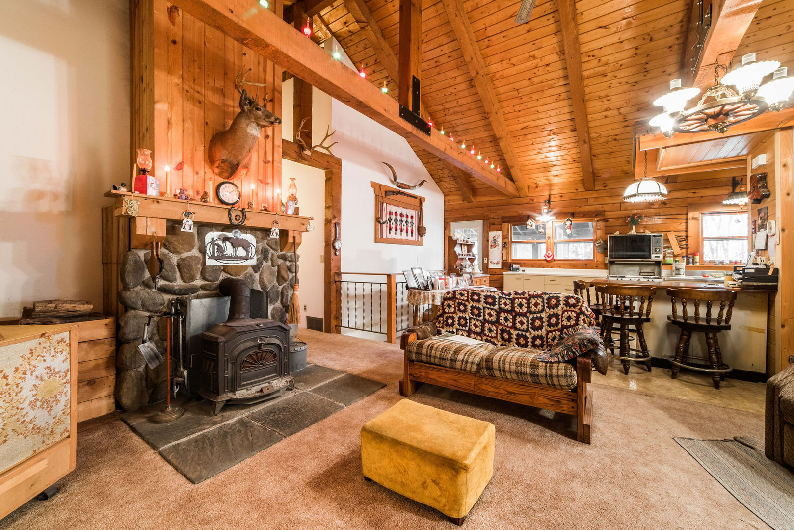 420 Mt Hunger Road Sycamore, IL 60178 - Photo 8 of 43