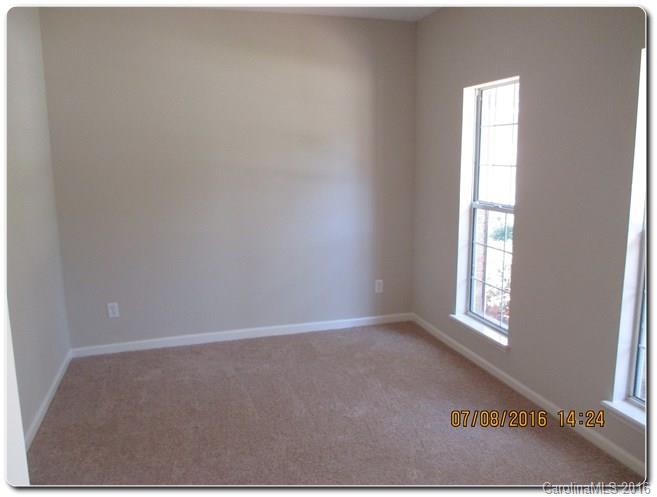 14522 Cinnamon Field Road Charlotte, NC 28273 - Photo 3 of 17
