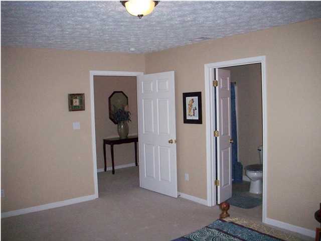7910 Westbrook Road Louisville, KY 40258 - Photo 12 of 18 Additional Photo