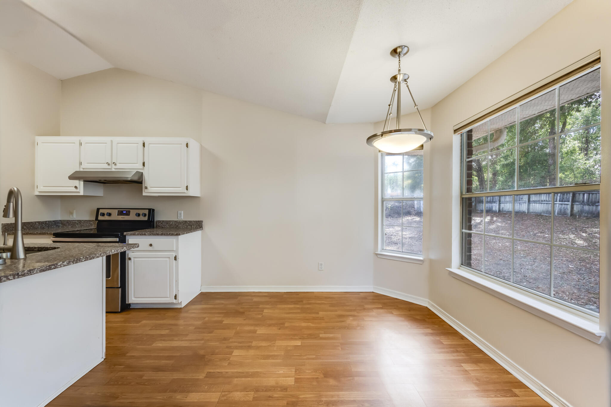 2207 Titanium Drive Crestview, FL 32536 - Photo 12 of 49 12-12