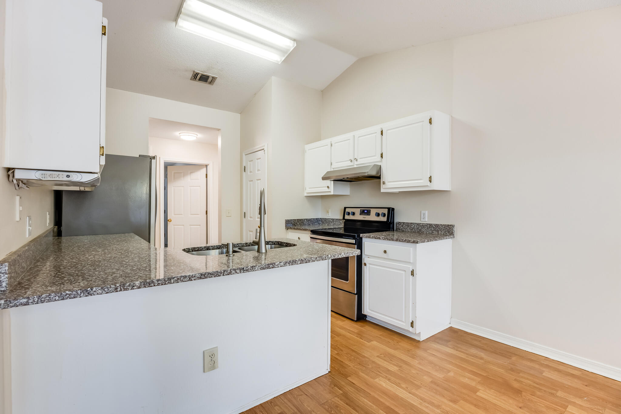 2207 Titanium Drive Crestview, FL 32536 - Photo 13 of 49 13-13