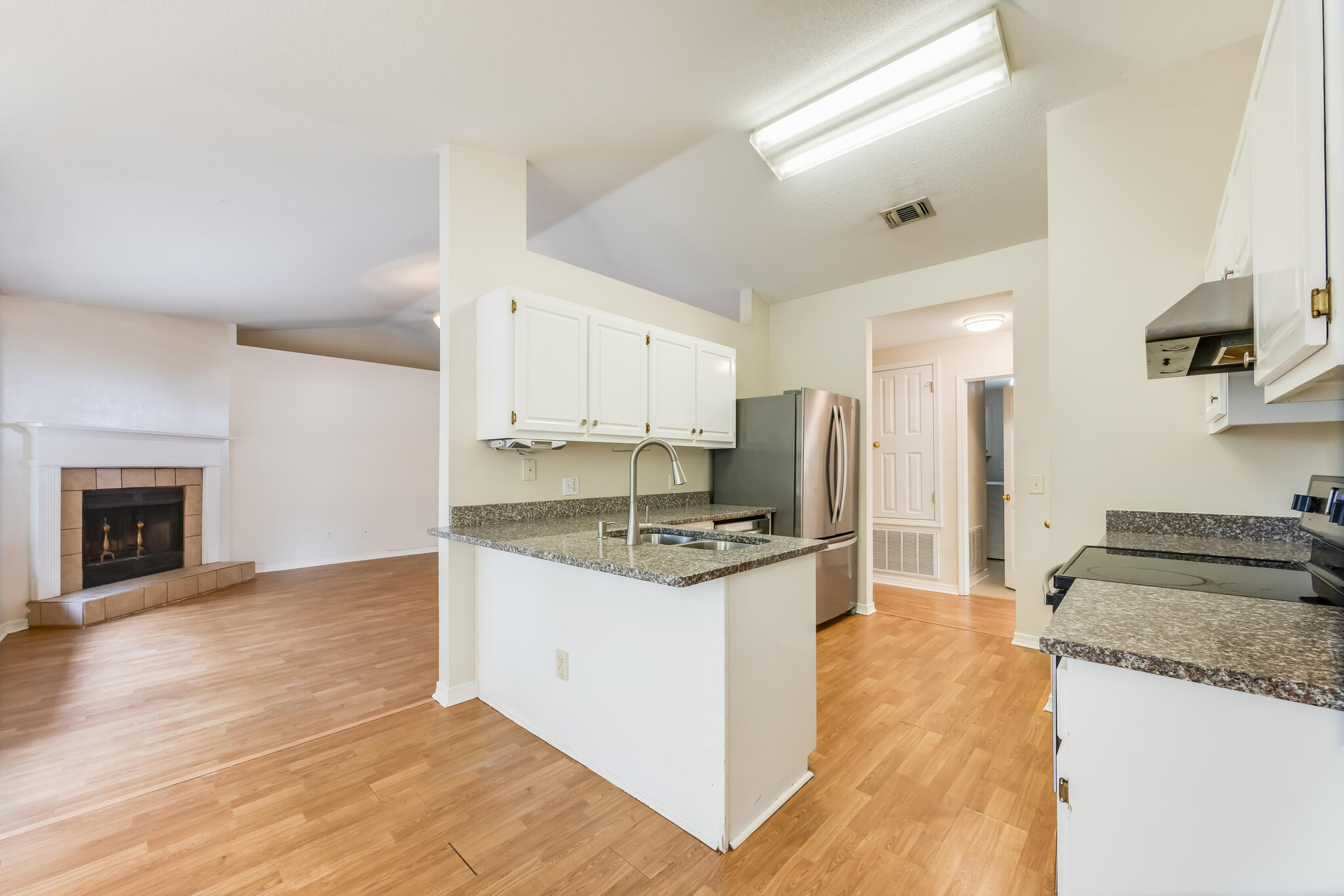 2207 Titanium Drive Crestview, FL 32536 - Photo 15 of 49 15-15