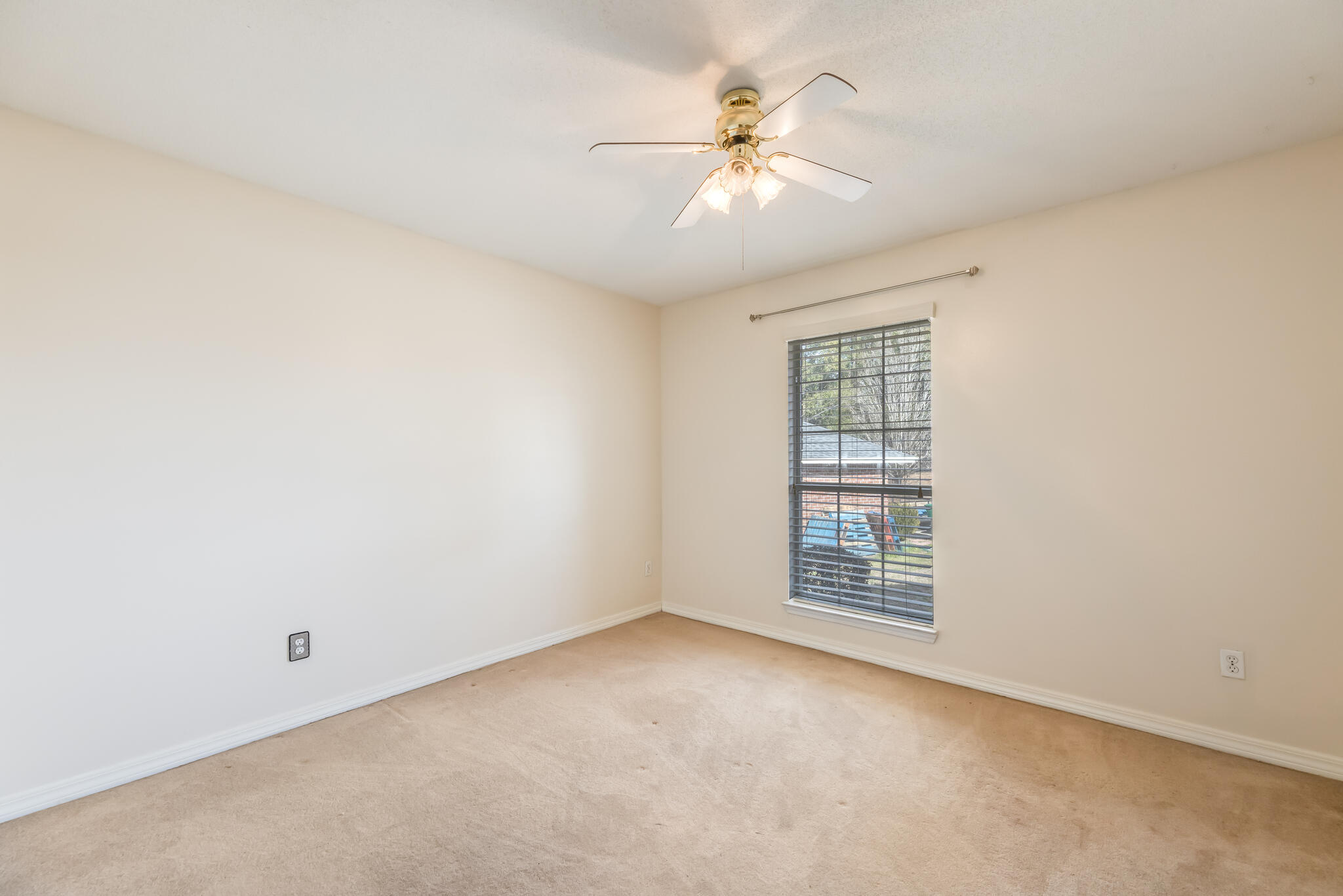 2207 Titanium Drive Crestview, FL 32536 - Photo 32 of 49 32-32