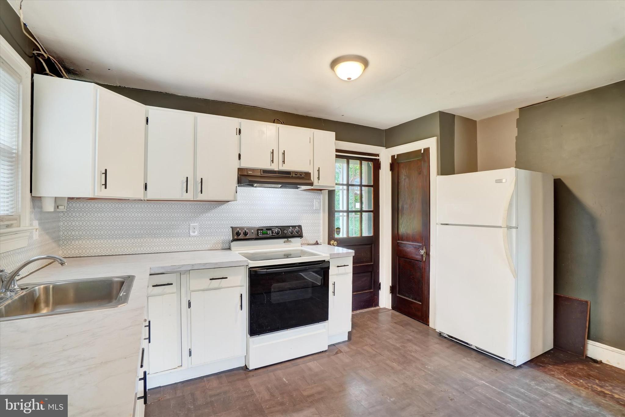 2024 Spring Street York, PA 17408 - Photo 8 of 22